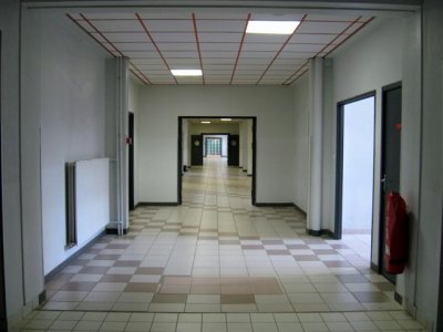 Le couloir du rez-de-chaussée <br width='400' height='300' /> 