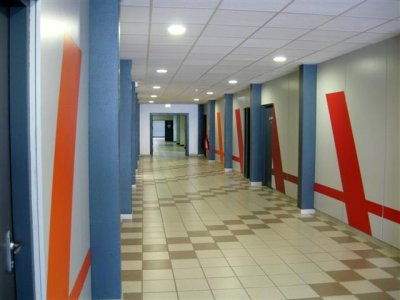 Le couloir à l'étage <br width='400' height='300' /> 